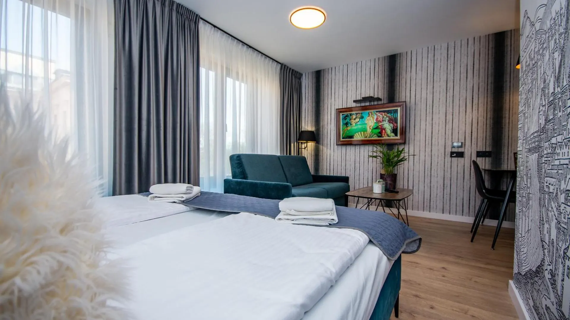 Inpoint Apartments G15 Near Old Town & Kazimierz District & Parking Option Krakow Poland