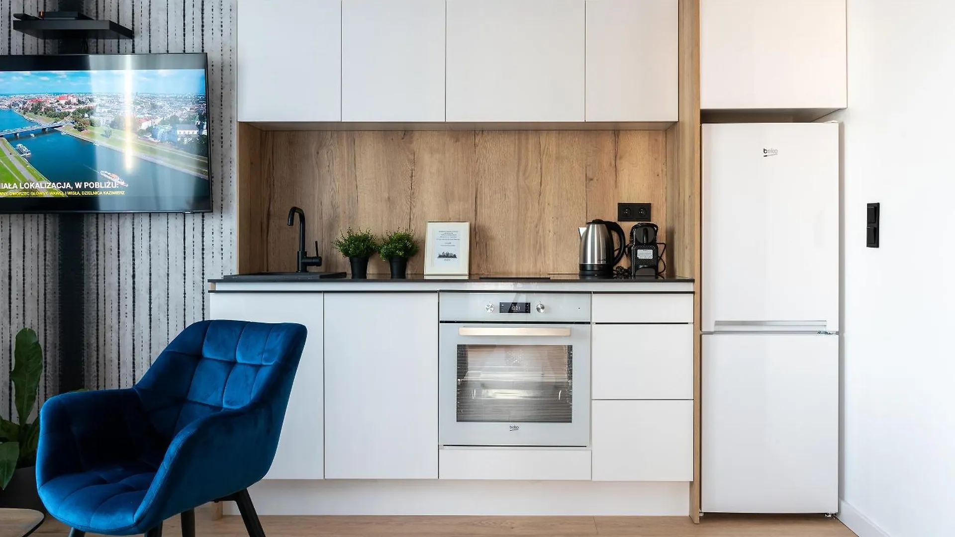 Inpoint Apartments G15 Near Old Town & Kazimierz District & Parking Option Krakow 0*,  Poland