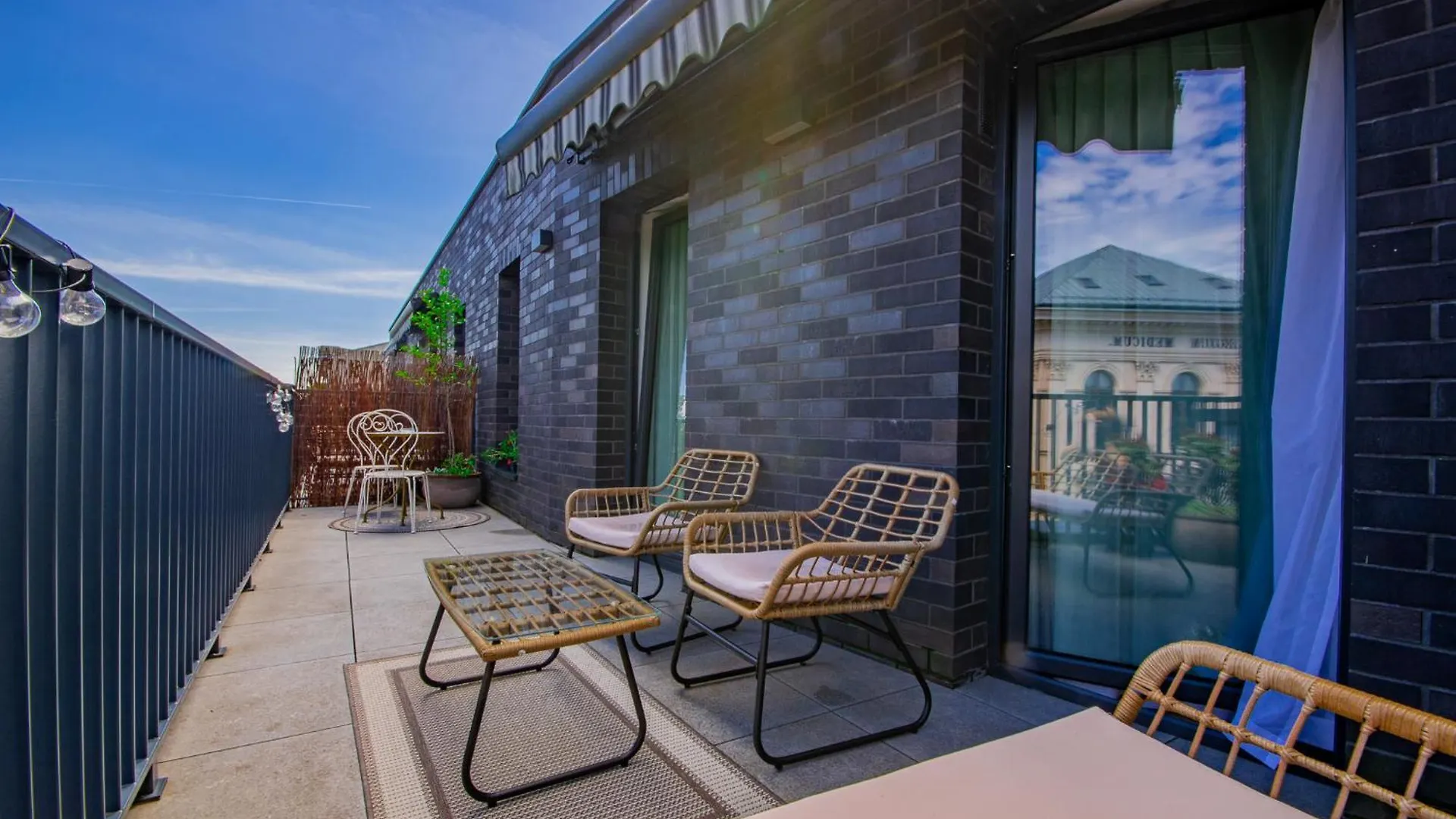 Inpoint Apartments G15 Near Old Town & Kazimierz District & Parking Option Krakow 0*,  Poland