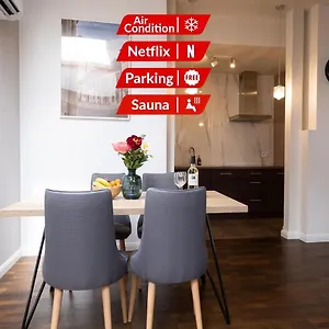 3* Aparthotel Old Town Vistula Premium