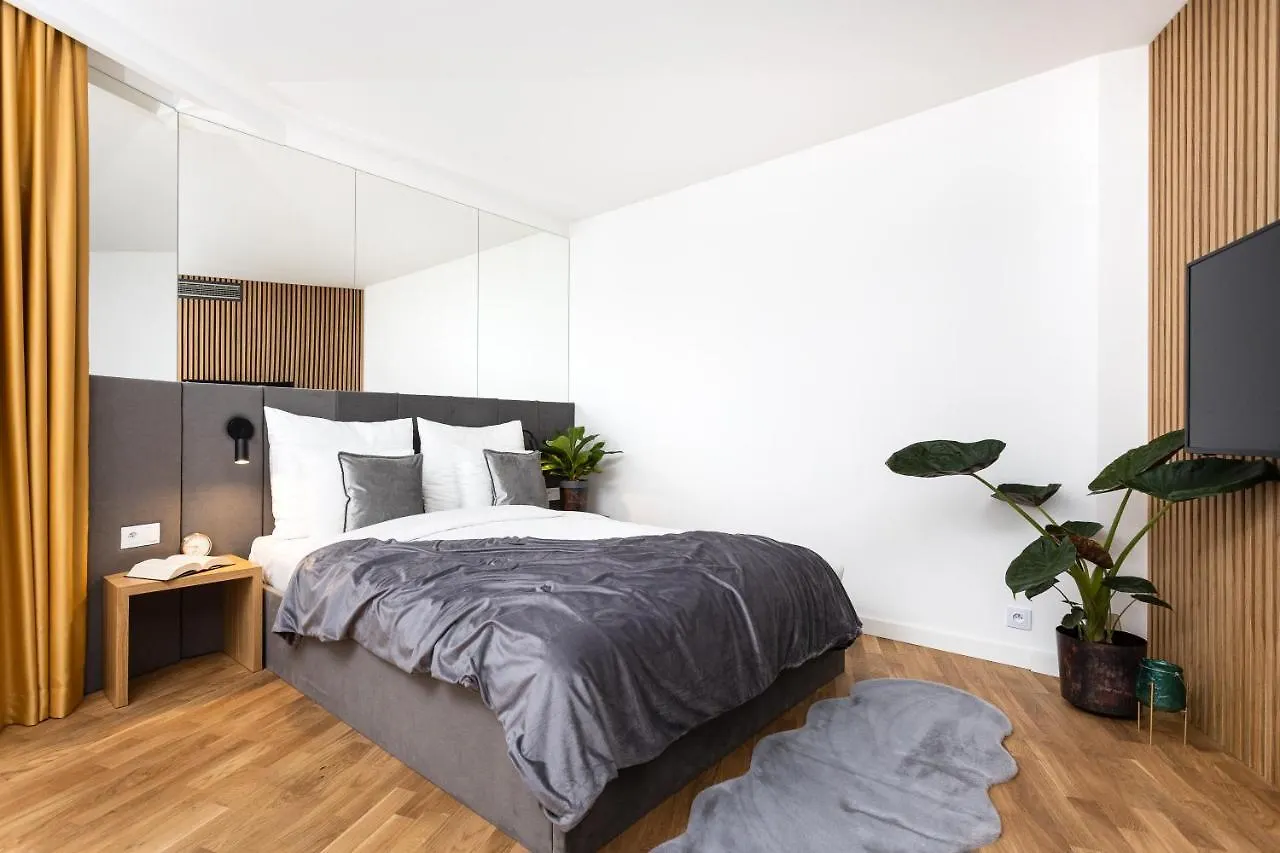 Inpoint Apartments G15 Near Old Town & Kazimierz District & Parking Option Krakow 0*,