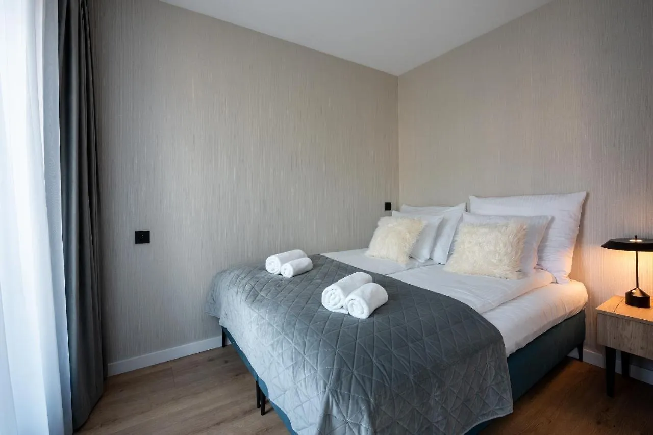 Inpoint Apartments G15 Near Old Town & Kazimierz District & Parking Option Краков Апарт-отель