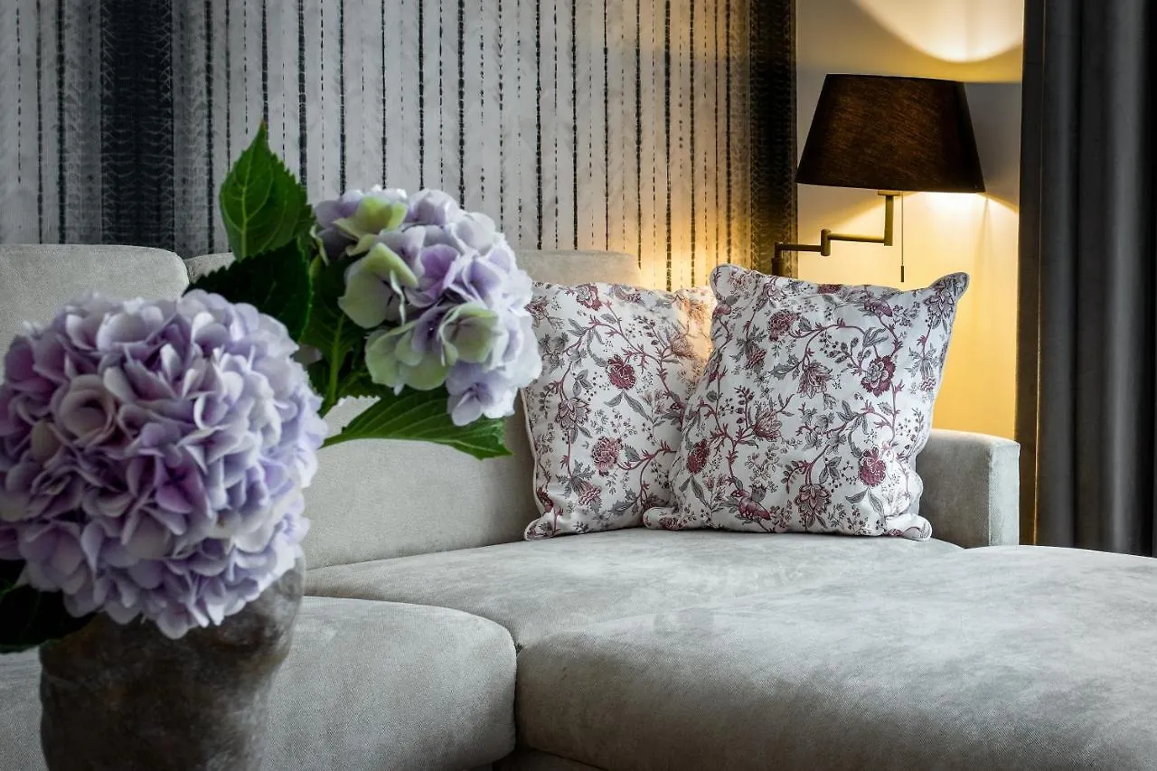 Aparthotel Inpoint Apartments G15 Near Old Town & Kazimierz District & Parking Option Krakow Poland