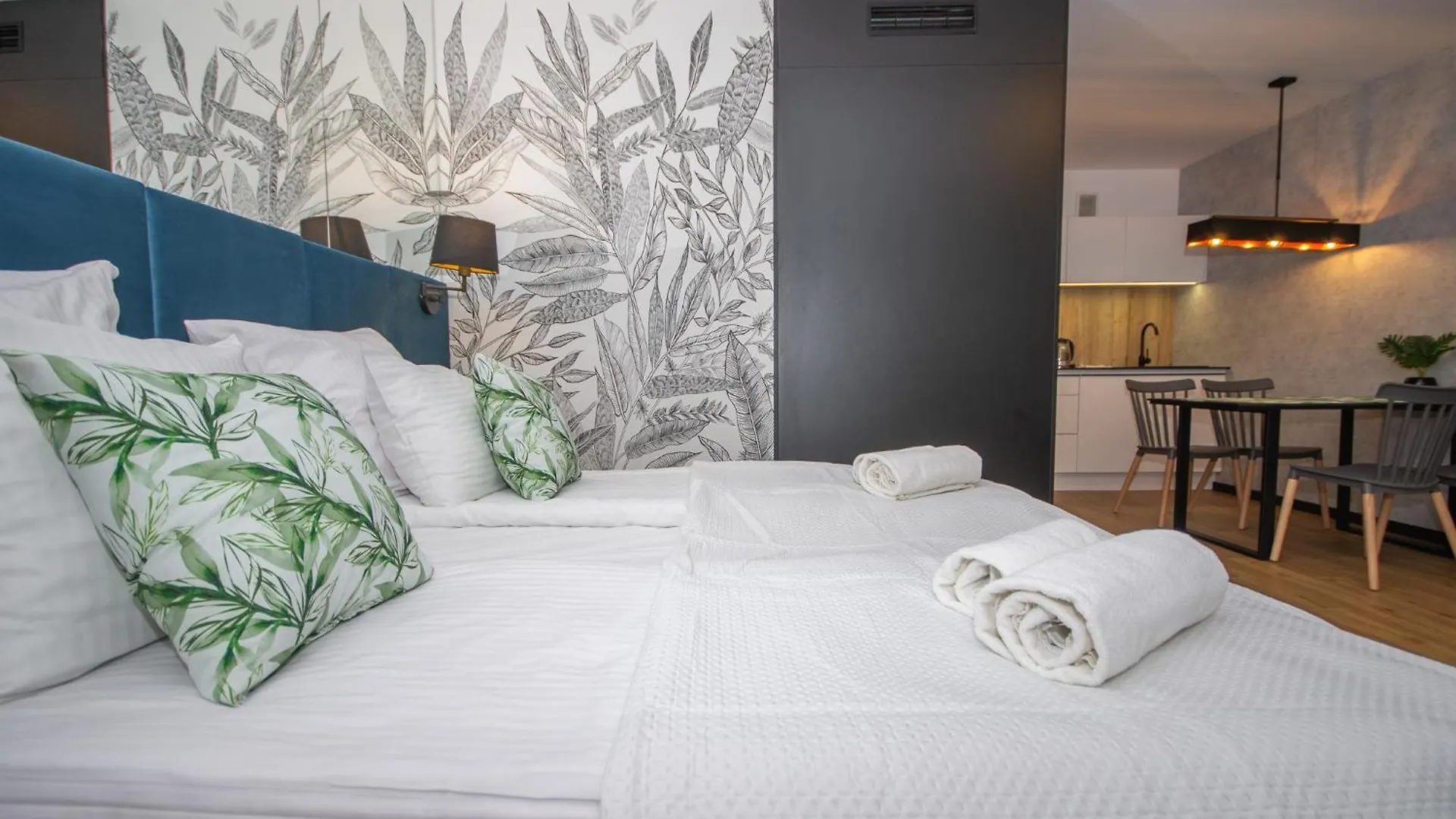 Inpoint Apartments G15 Near Old Town & Kazimierz District & Parking Option Krakow Poland